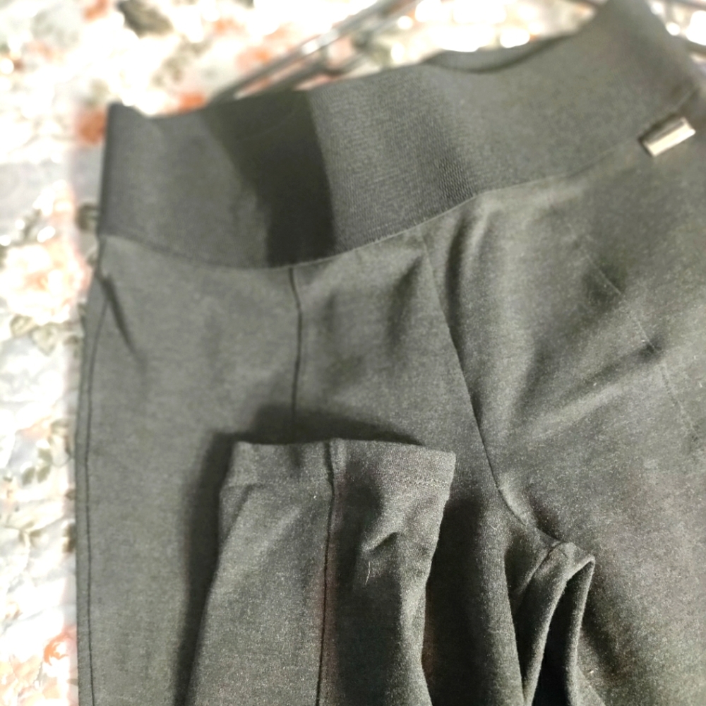 Women's Calvin Klein stretch leggings size Large, Grey